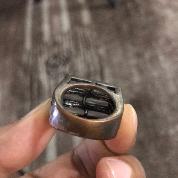 Rings - Picture 15 of 16